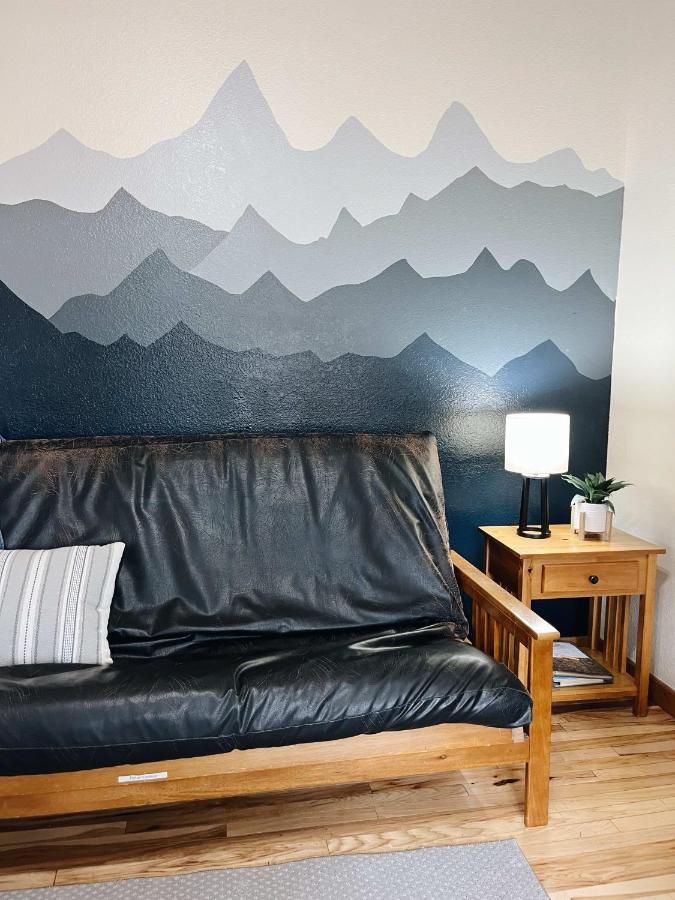 Cozy Cabin Suite Bed And Breakfast Woodland Park Exterior photo